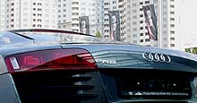  Audi R8      . . .     