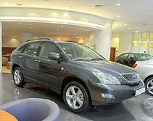 http://www.autoconsulting.ua/pictures/LEXUS/2007/Lexus_SalonKyiv_08.jpg
