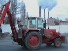 Производство транкторов в Украине в 2010 году выросло в 3,5 раза - трактор